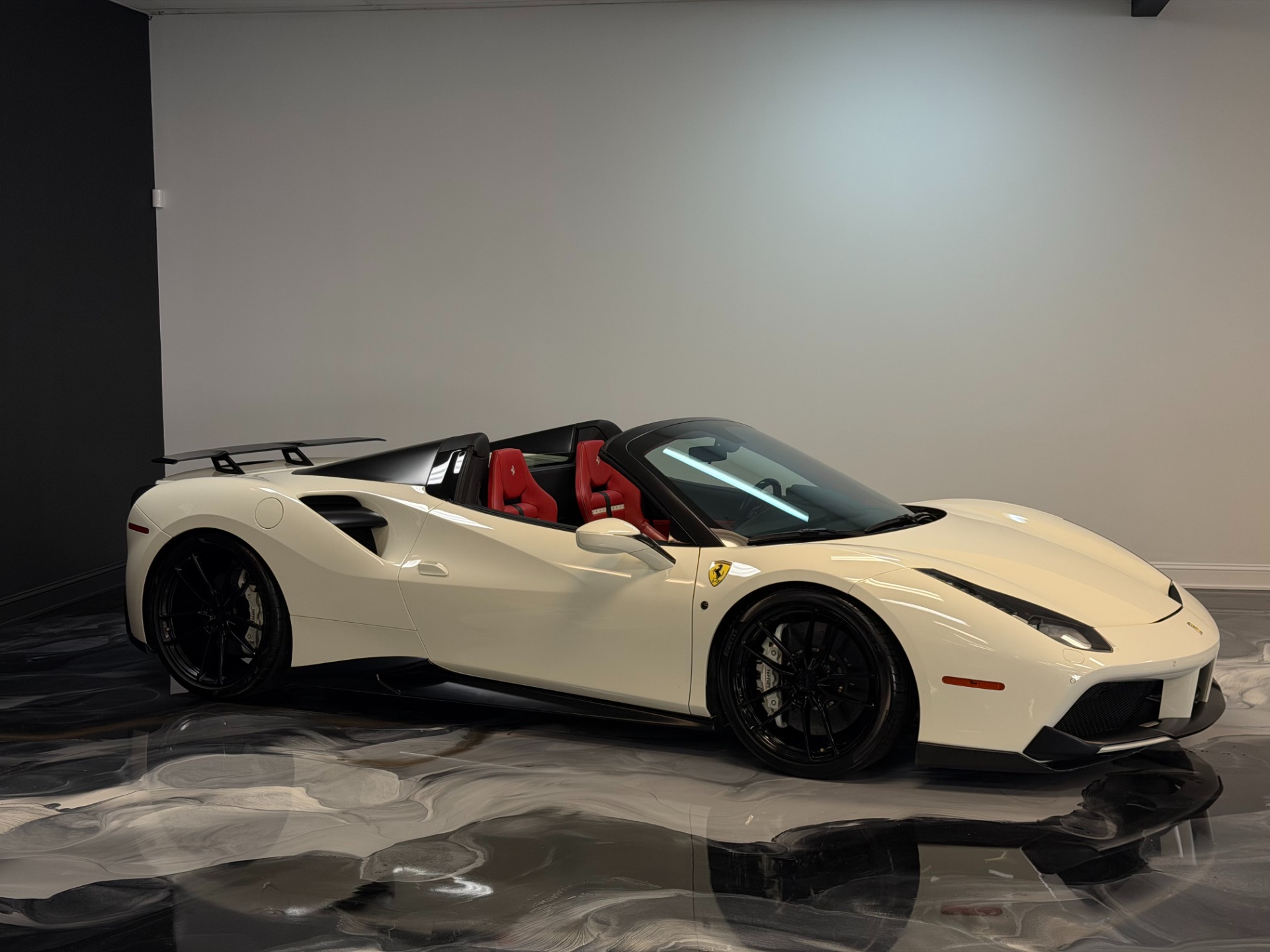 White 2018 Ferrari 488 Convertible Rear-Wheel Drive 7-Speed Automatic